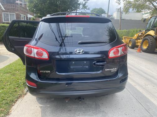 2010 Hyundai SANTA FE SE
