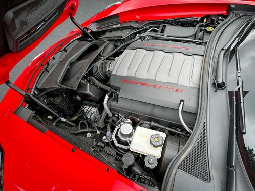 Red 2014 Chevrolet Corvette Stingray Z51