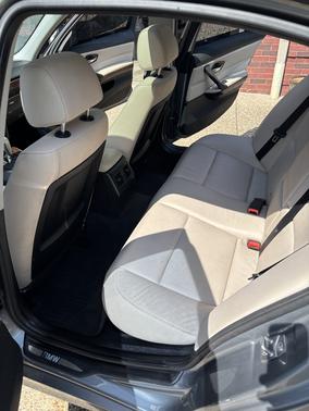 Gray 2011 BMW 328 i xDrive