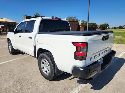 2023 Nissan Frontier S