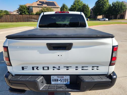 2023 Nissan Frontier S