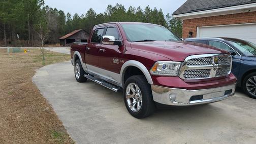 2017 RAM 1500 Laramie