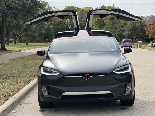 2017 Tesla Model X 75D