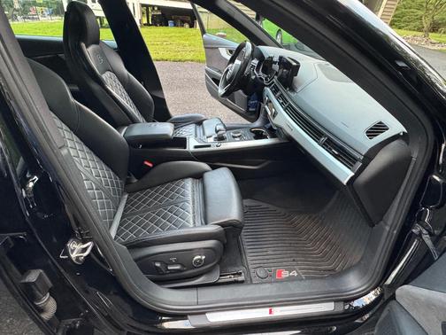 Black 2018 Audi S4 3.0T Premium Plus