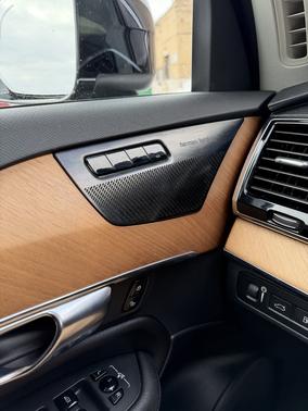 2021 Volvo XC90 Recharge Plug-In Hybrid T8 Inscription 6 Passenger