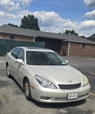 2002 Lexus ES 300 Base