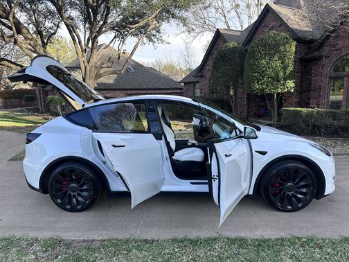 2022 Tesla Model Y Performance