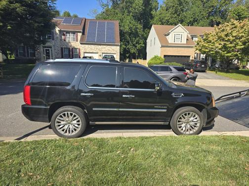 Black 2013 Cadillac Escalade Platinum Edition