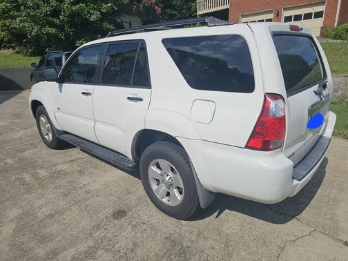 White 2006 Toyota 4Runner SR5