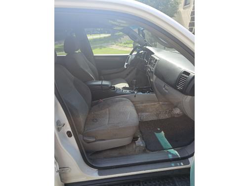 White 2006 Toyota 4Runner SR5