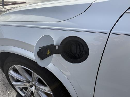 2016 Volvo XC90 Hybrid T8 Inscription