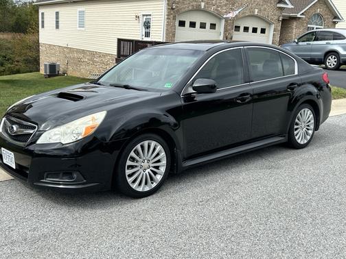 2010 Subaru Legacy 2.5 GT Limited