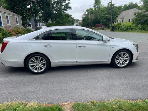 2018 Cadillac XTS Luxury