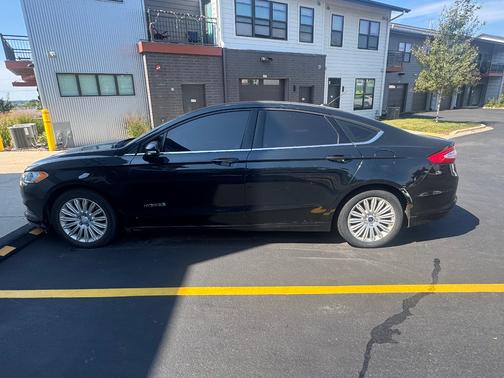 2014 Ford Fusion Hybrid SE