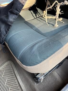 Beige 1999 Jeep Wrangler Sahara