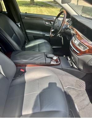 2009 Mercedes-Benz S-Class S 550 4MATIC