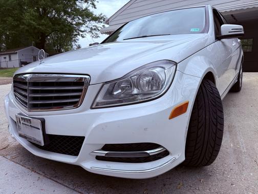 White 2014 Mercedes-Benz C-Class C 300 4MATIC Luxury