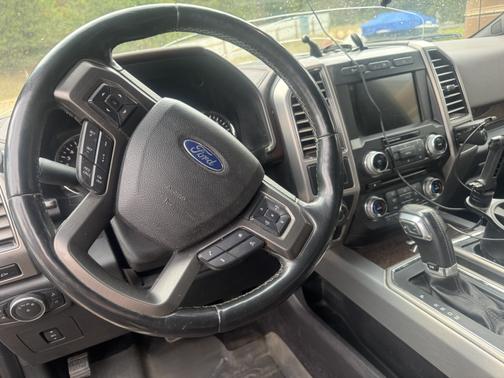 2017 Ford F-150 Platinum