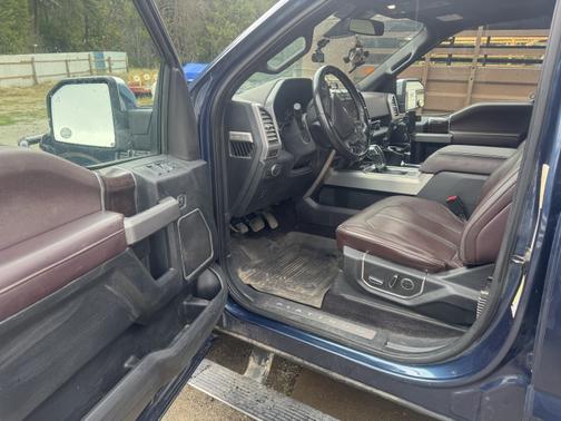 2017 Ford F-150 Platinum