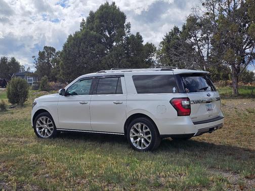 White 2018 Ford Expedition Max Limited