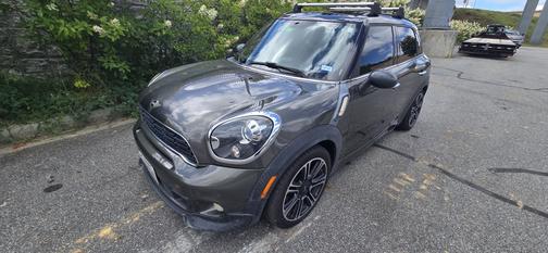2014 MINI Countryman Cooper S