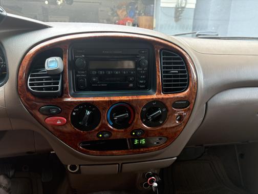 2000 Toyota Tundra Limited Access Cab
