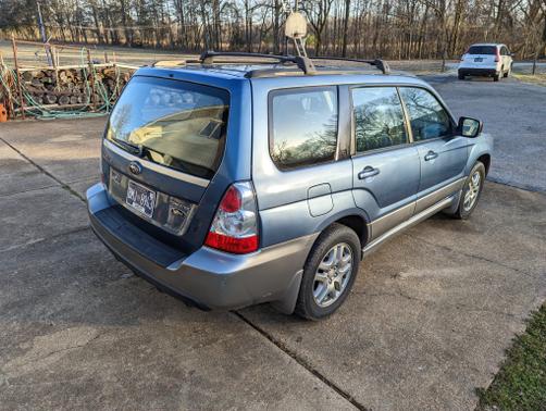 Photo 3 of 7 of 2007 Subaru Forester 2.5 X L.L. Bean Edition