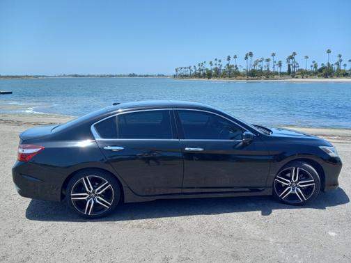 2017 Honda Accord Touring