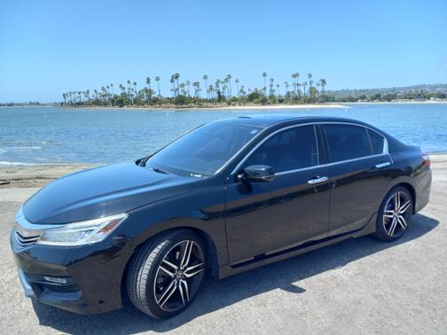 2017 Honda Accord Touring