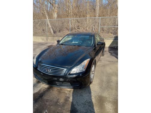 2009 INFINITI G37x Base