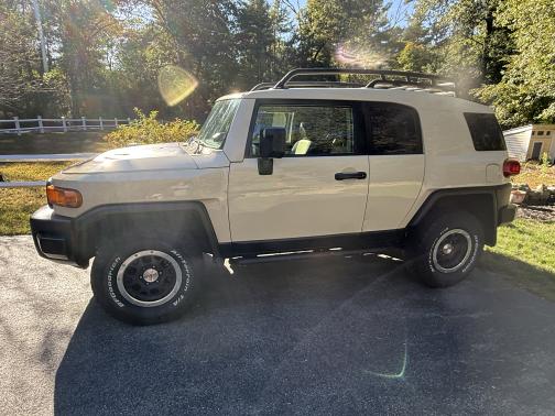 2010 Toyota FJ Cruiser Base