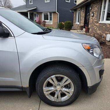 Silver 2014 Chevrolet Equinox LS