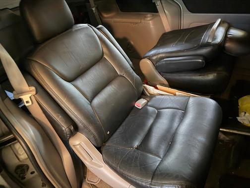Silver 2002 Honda Odyssey EX