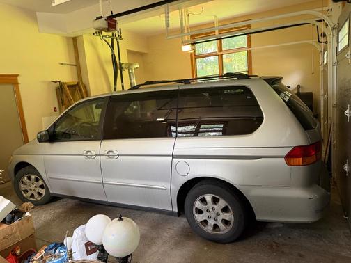 Silver 2002 Honda Odyssey EX