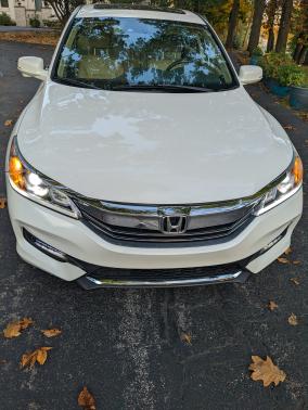 2017 Honda Accord Hybrid EX-L