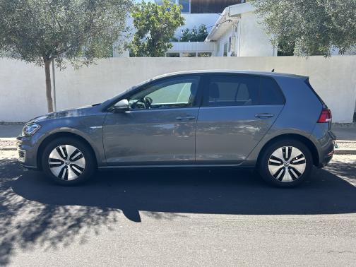 2019 Volkswagen e-Golf SEL Premium