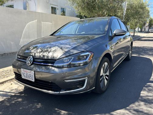 2019 Volkswagen e-Golf SEL Premium