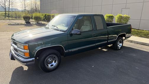 Green 1996 Chevrolet 1500 Extended Cab
