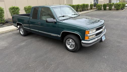 Green 1996 Chevrolet 1500 Extended Cab