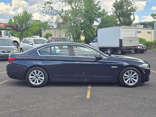 Blue 2014 BMW 528 i xDrive