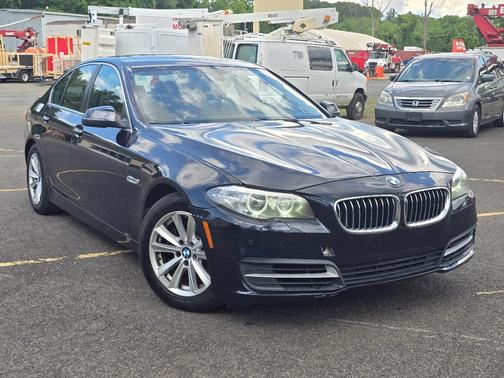 Blue 2014 BMW 528 i xDrive