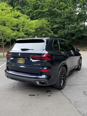 Blue 2024 BMW X5 xDrive40i