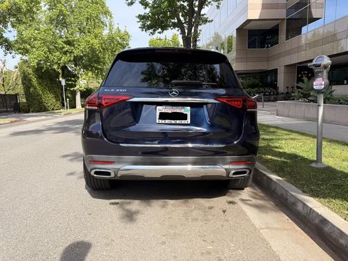 Blue 2020 Mercedes-Benz GLE 350 Base