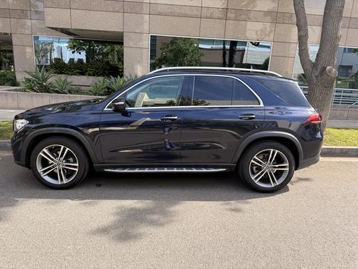 Blue 2020 Mercedes-Benz GLE 350 Base