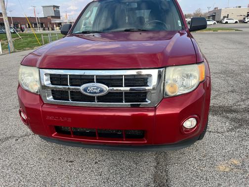 2011 Ford Escape XLT