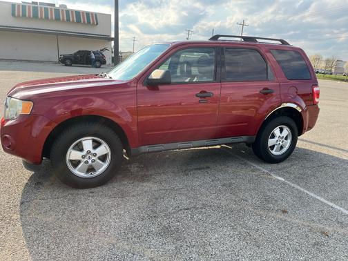 2011 Ford Escape XLT