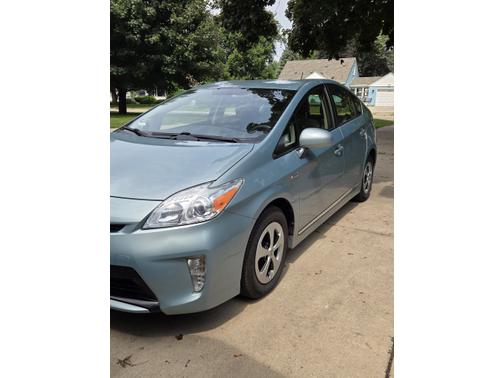 2012 Toyota Prius Three