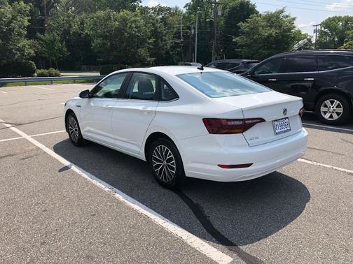 White 2019 Volkswagen Jetta 1.4T SEL