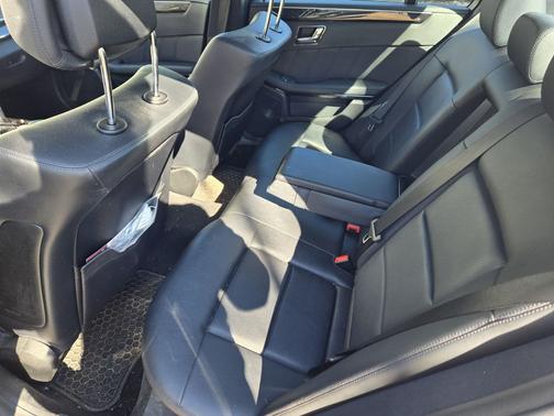 2011 Mercedes-Benz E-Class E 350 BlueTEC