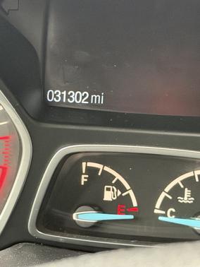 Black 2017 Ford Escape SE